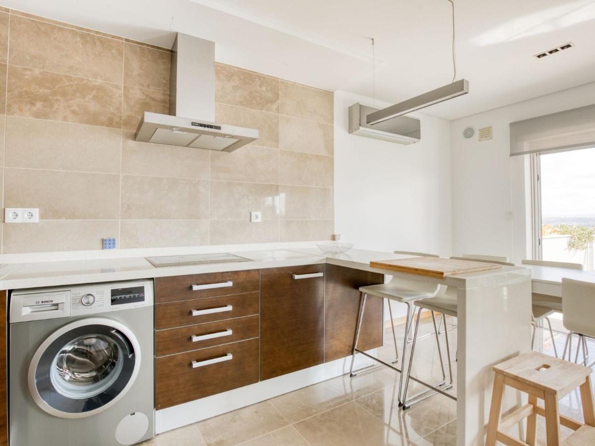 Modern Holiday Home In Salir Do Porto With Swimming Pool Salir de Porto Extérieur photo